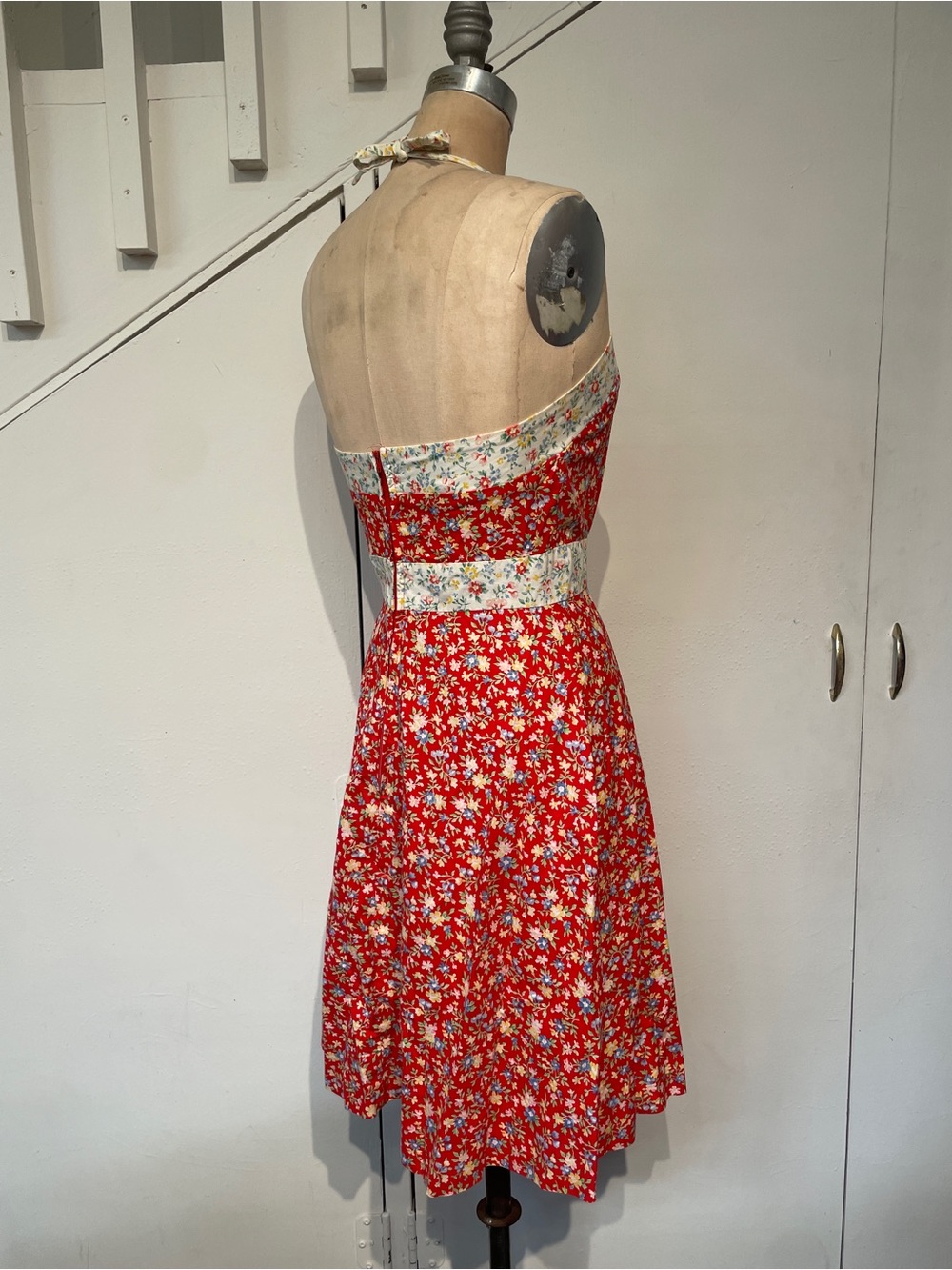 Adorable 70s calico cotton halter sundress XS S festival vintage 4 6 mini dress - Picture 4 of 6